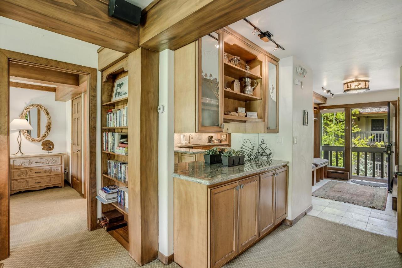 Interlude Condominiums 2-Bedroom Unit 205 Snowmass Village Exterior photo