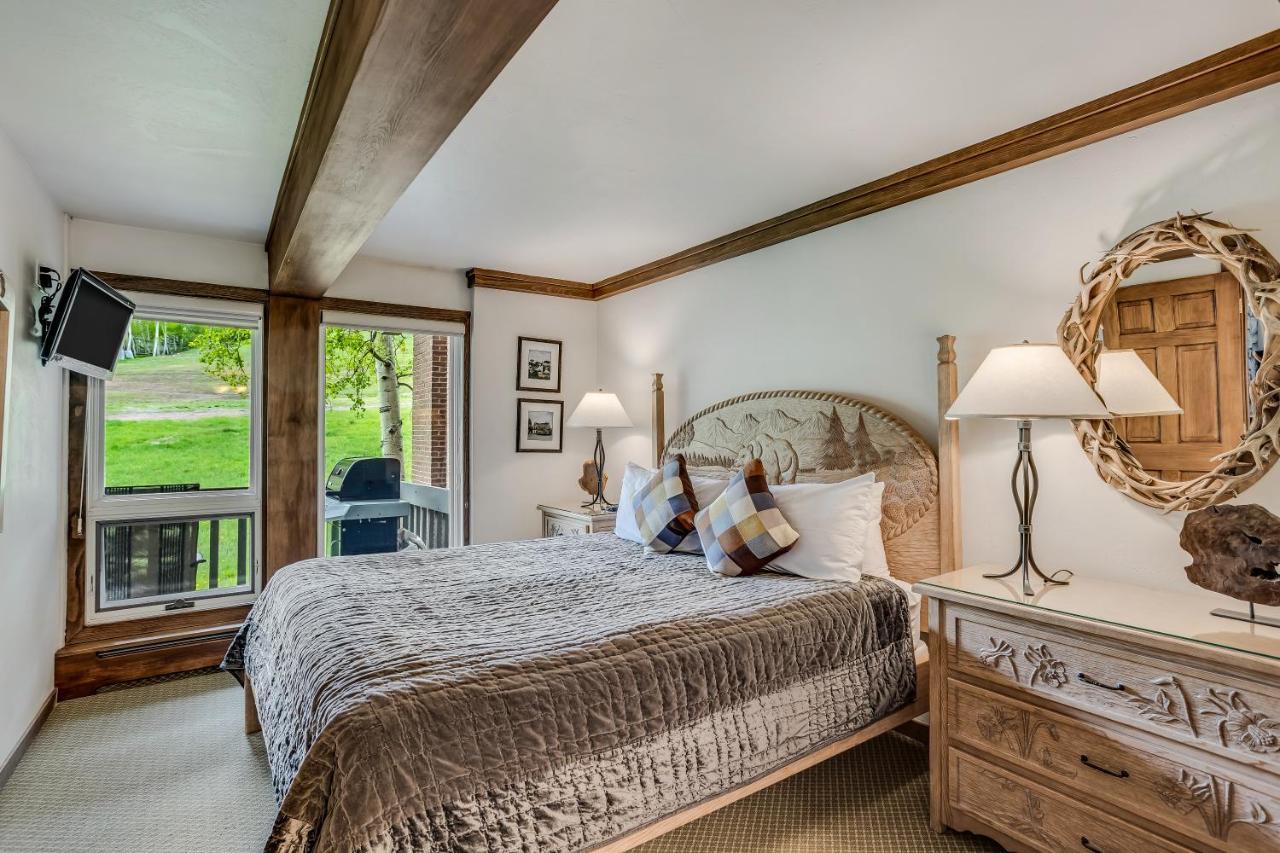 Interlude Condominiums 2-Bedroom Unit 205 Snowmass Village Exterior photo